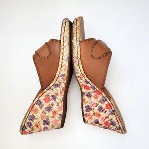 Born Tan Platform Slide Wedge Coquette Floral Cottagecore Feminine Romantic W11